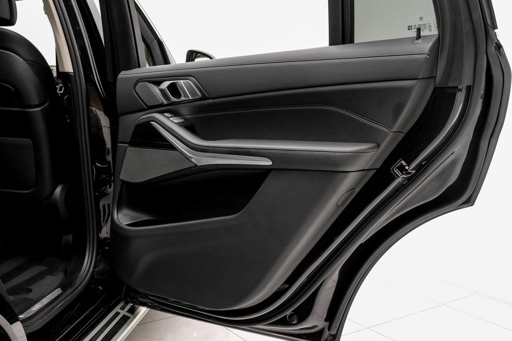 2024 BMW X7 40i - Photo 39