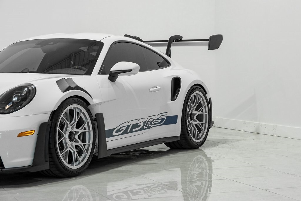 2024 Porsche 911 GT3 RS photo 4
