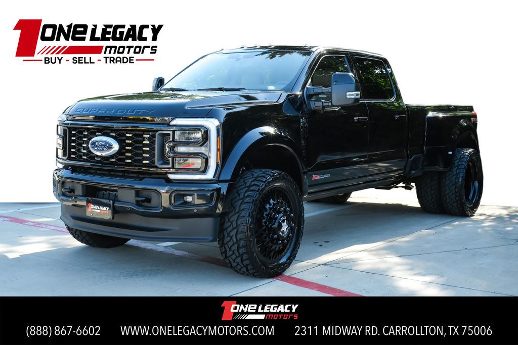 2026 Ford F-450 Platinum 4x4 Crew Cab 8' Box DRW's photo