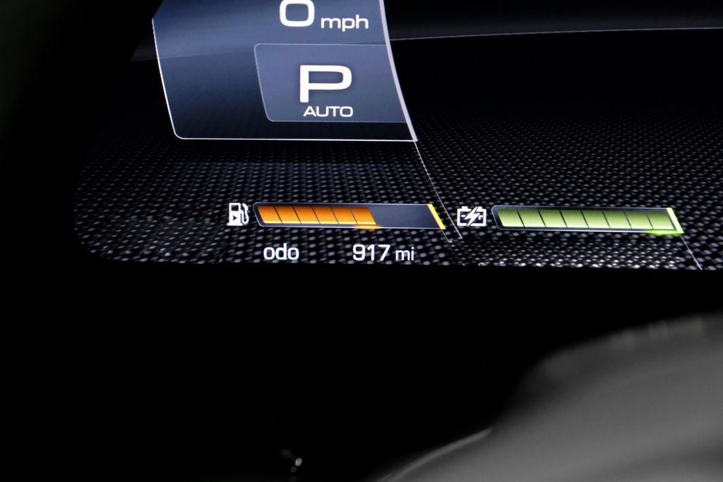 2022 Ferrari SF90 Base - Photo 19