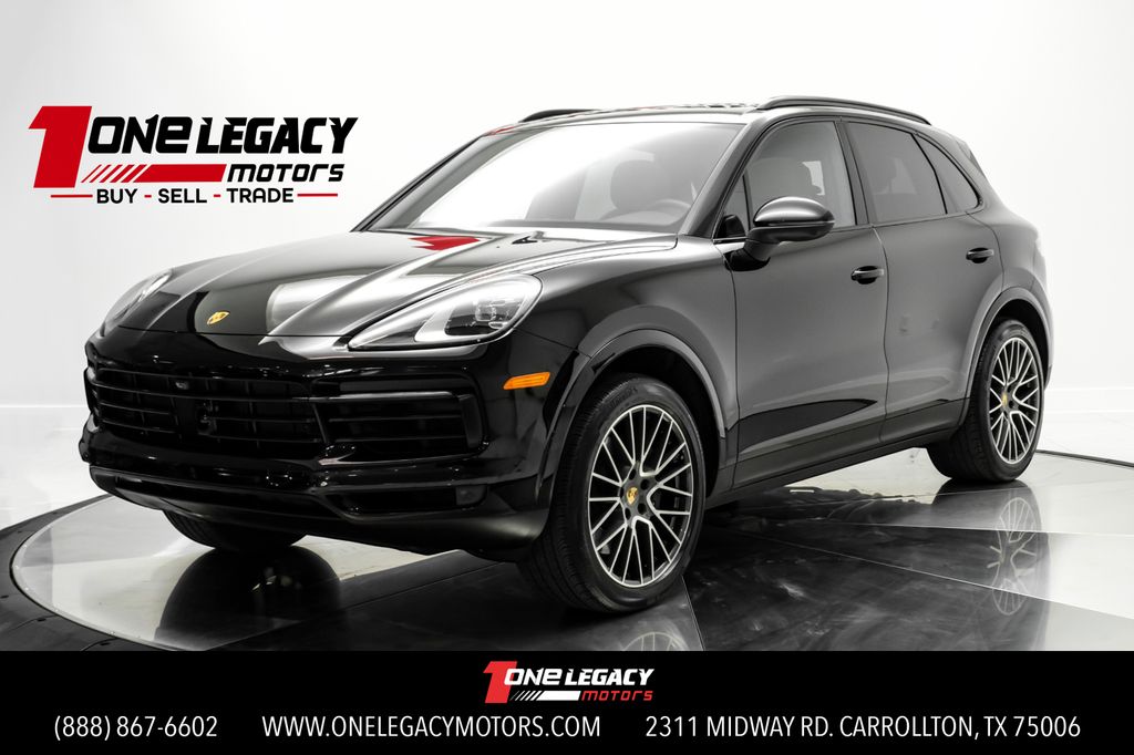 2023 Porsche Cayenne Platinum Edition's photo