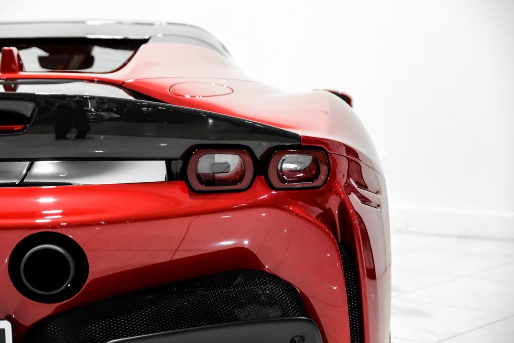 2022 Ferrari SF90 Base - Photo 39