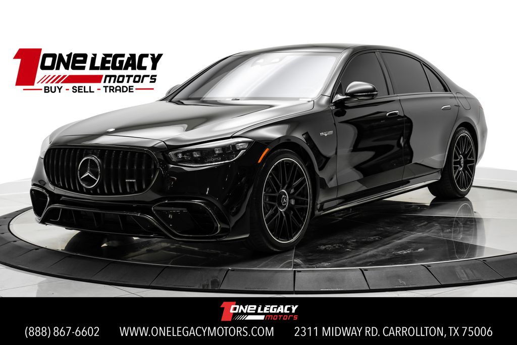 2024 Mercedes-Benz S-Class S 63 E-Performance's photo