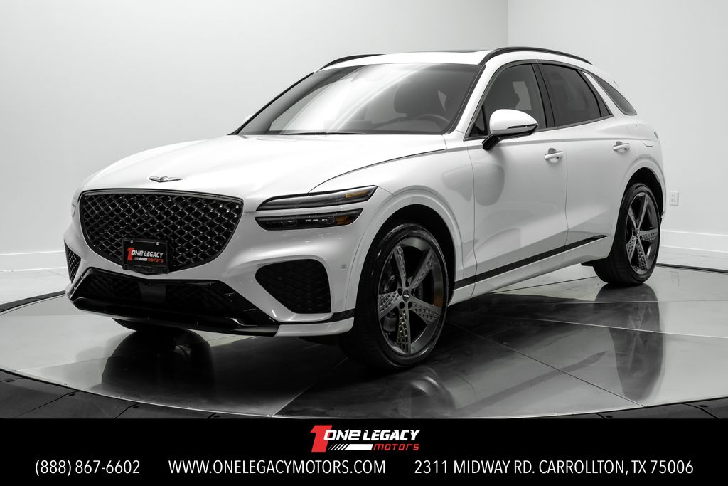 2025 Genesis GV70 2.5T Standard AWD's photo