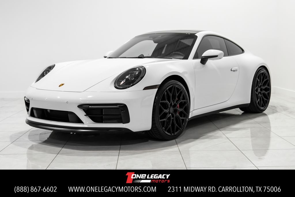 2022 Porsche 911 GTS