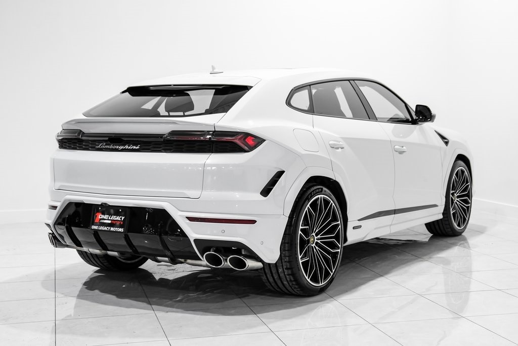 Used 2025 Lamborghini Urus SE SUV