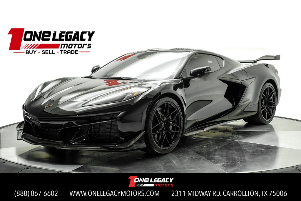 2025 Chevrolet Corvette Z06 Coupe 3LZ's photo