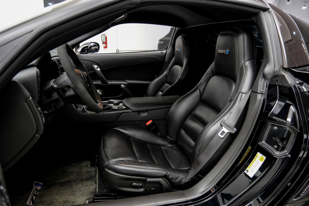 2011 Chevrolet Corvette ZR1 - Photo 41