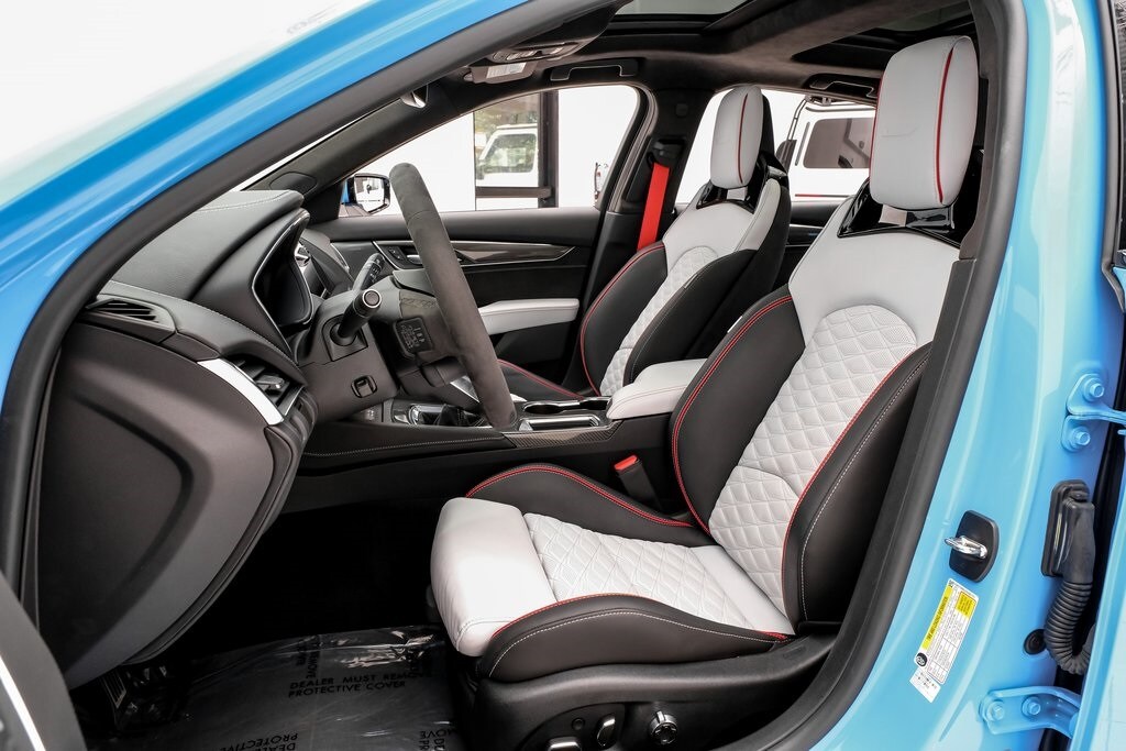 2023 Cadillac CT5 V Blackwing photo 4