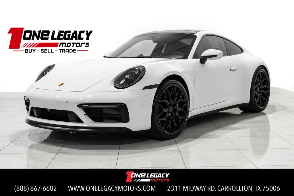2022 Porsche 911 Carrera 4 GTS Coupe's photo
