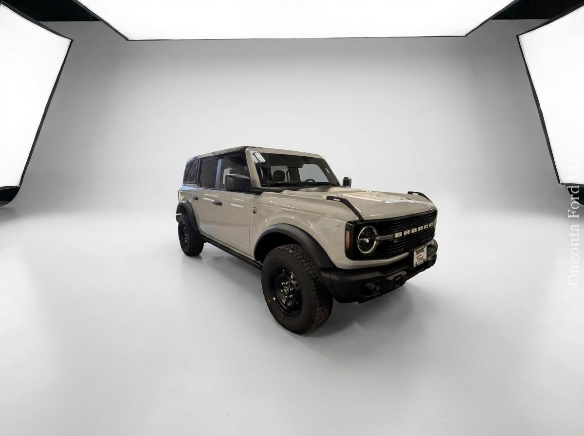 2026 Ford Bronco SUV 
