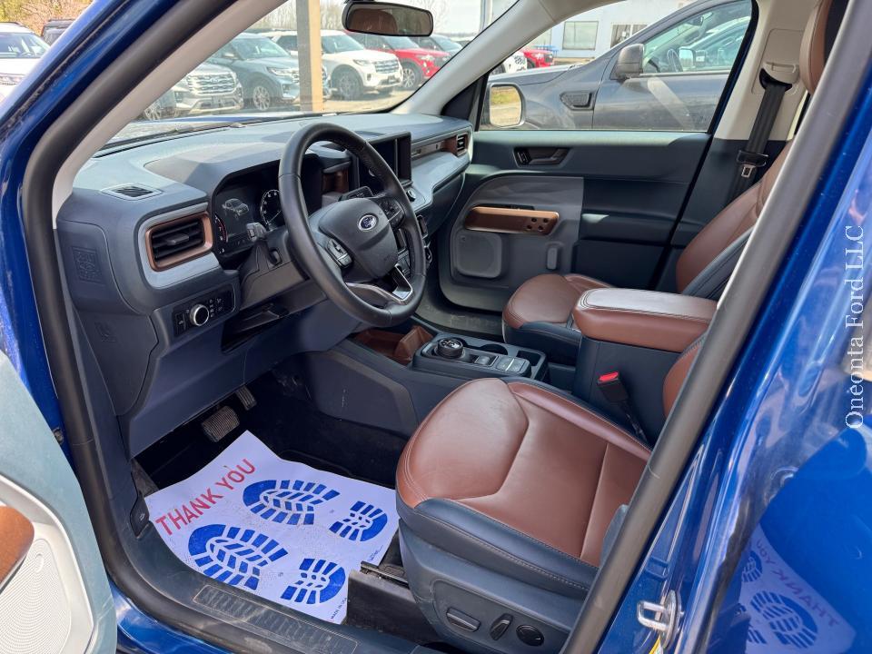 2023 Ford Maverick Lariat photo 4