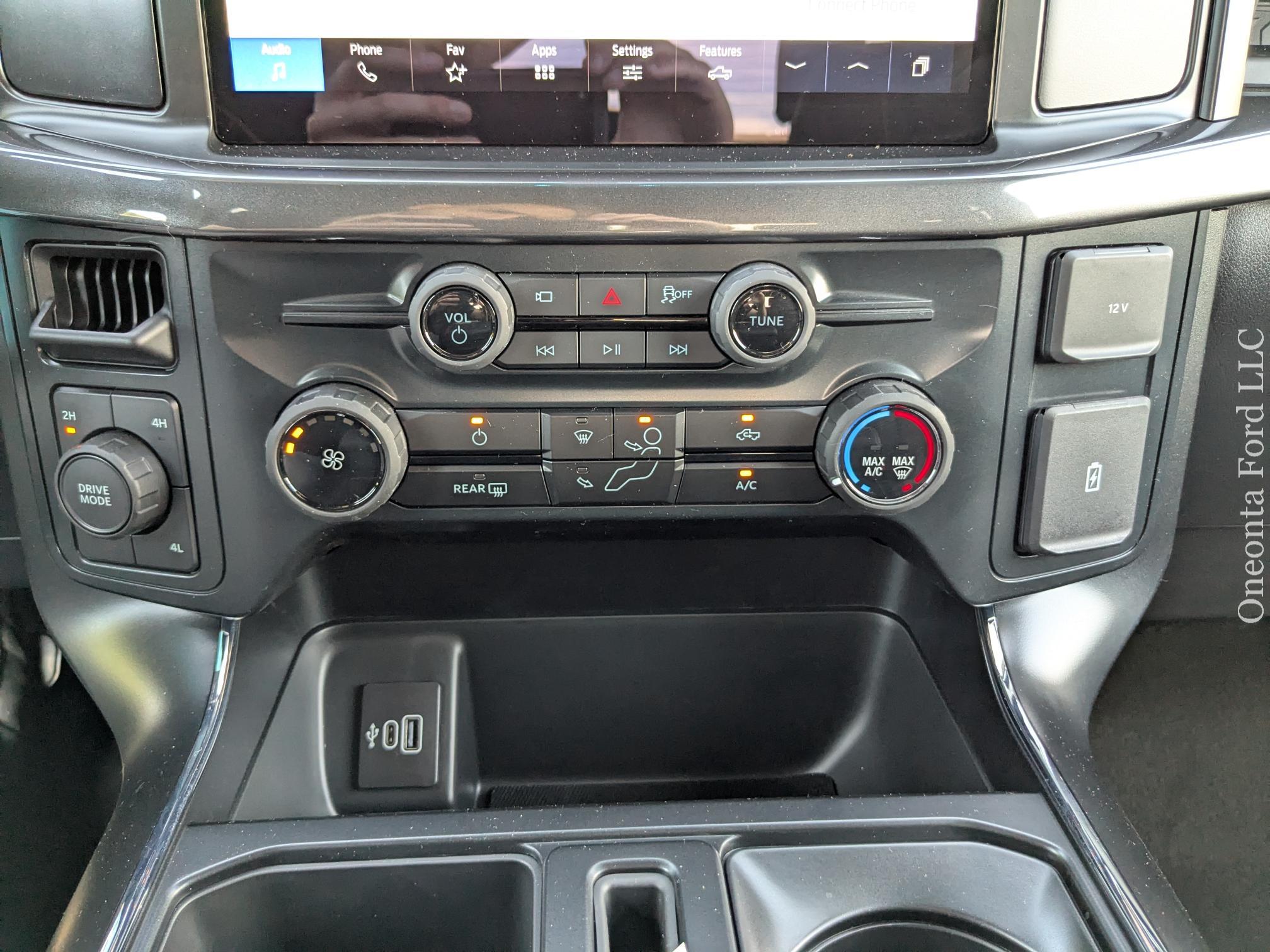 2025 Ford F-150 STX - Photo 31