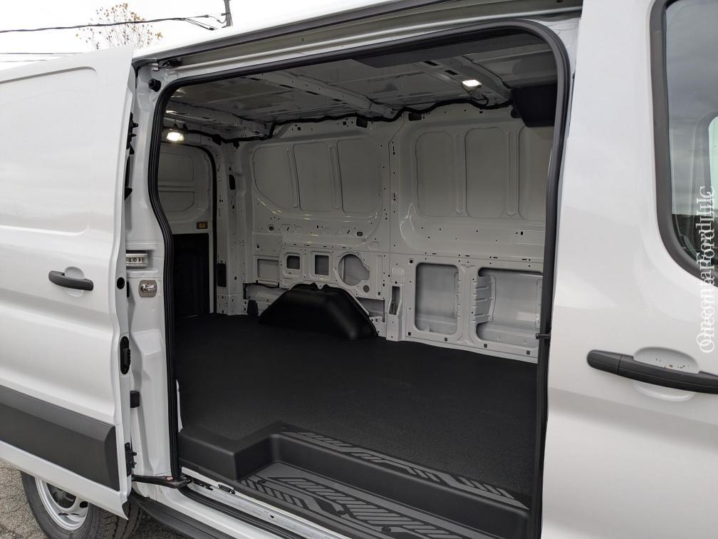 2025 Ford Transit Van Base - Photo 11