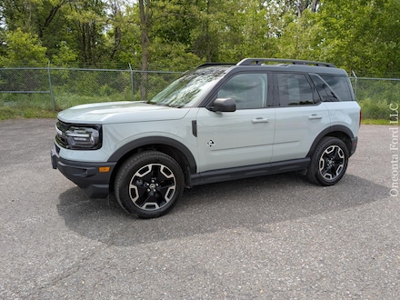 2024 Ford Bronco Sport Outer Banks Four-Wheel Drive with Locking Differential