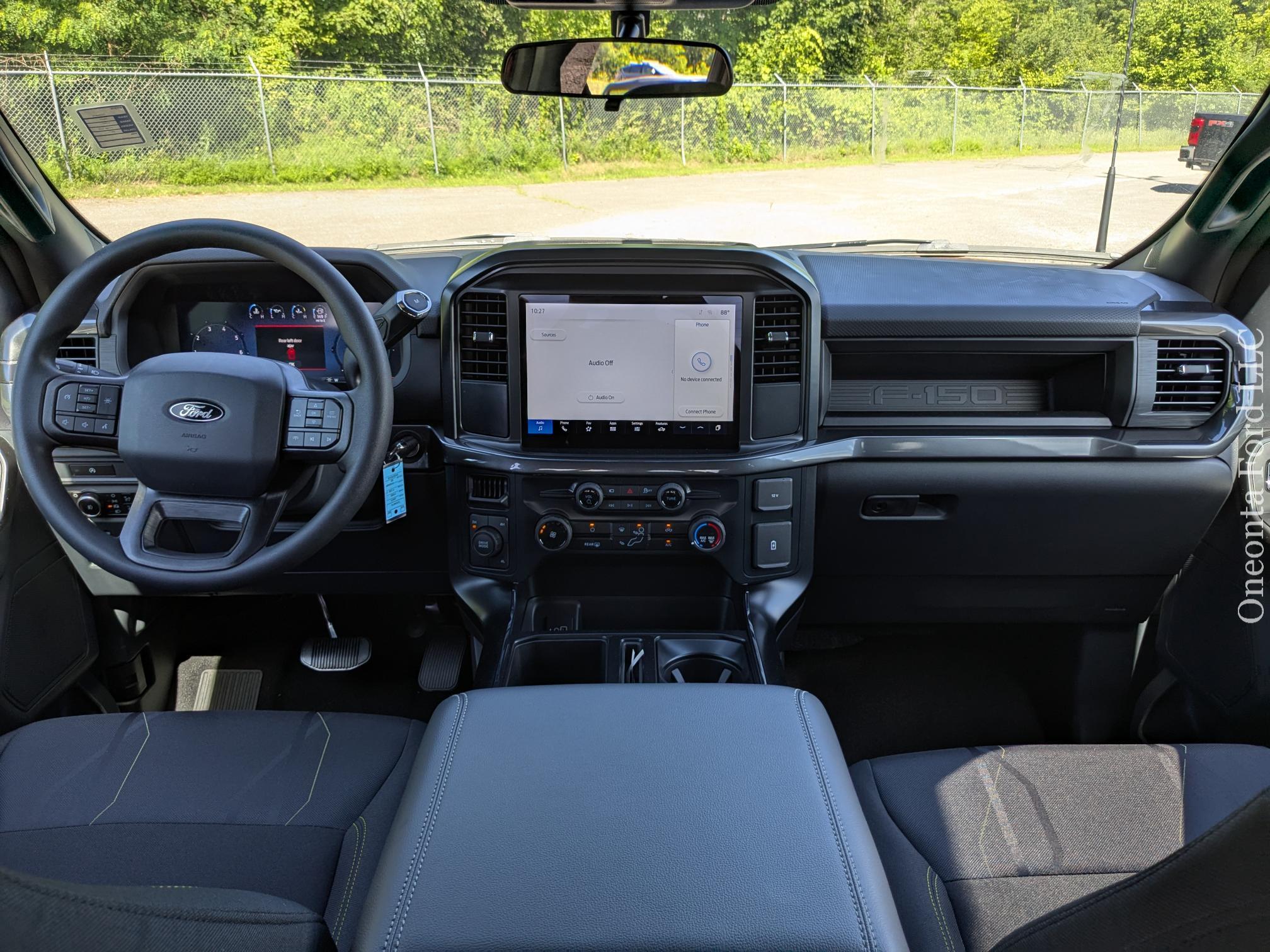 2025 Ford F-150 STX - Photo 16