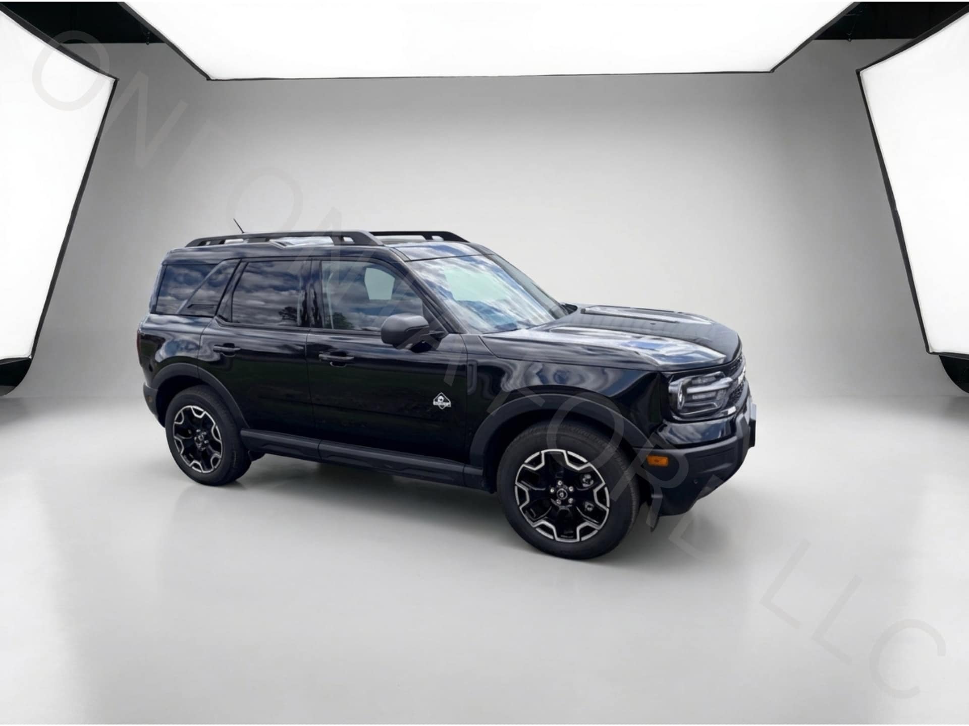 2025 Ford Bronco Sport Four-Wheel Drive with Locking Differential 