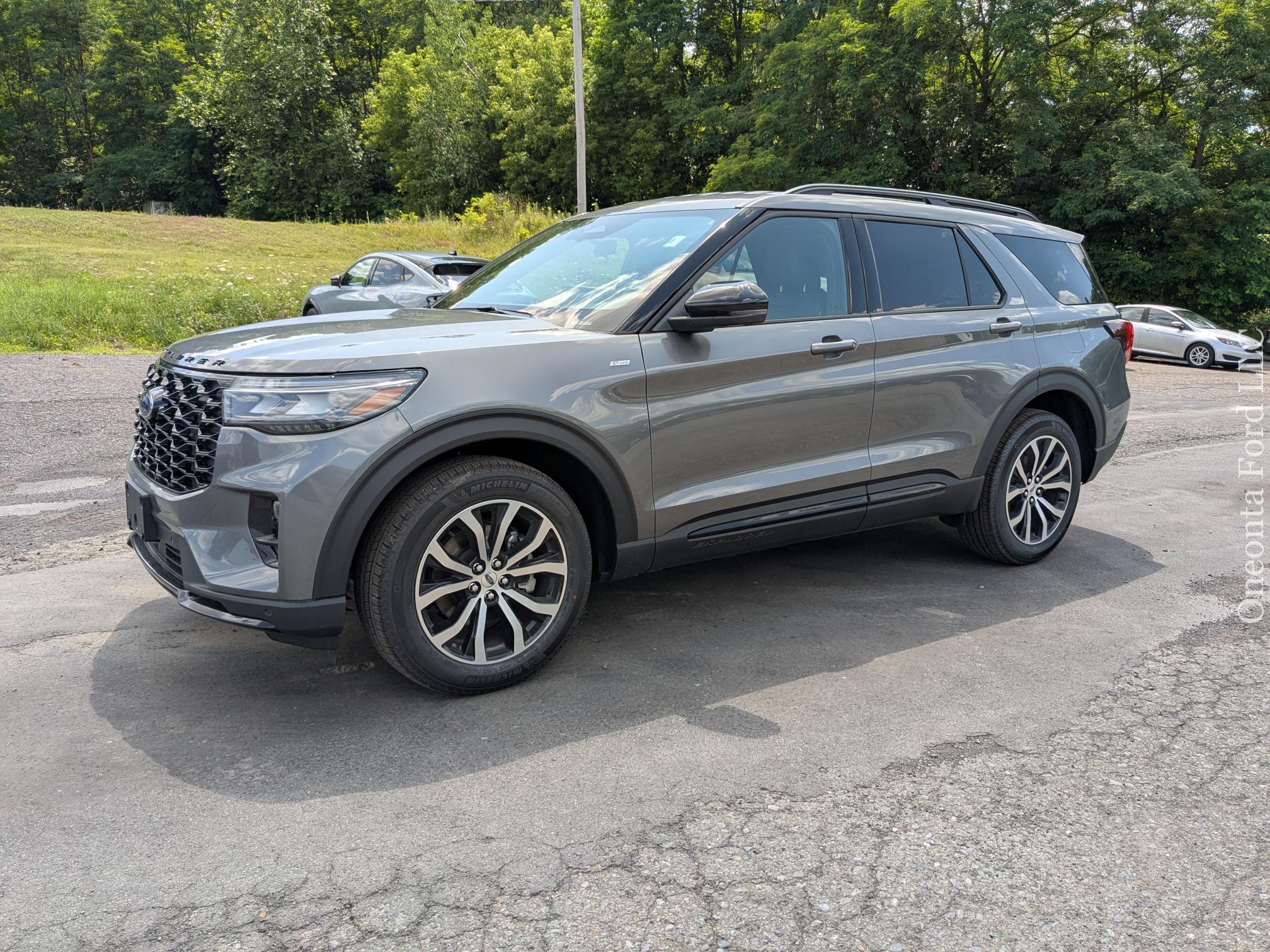 2026 Ford Explorer SUV 