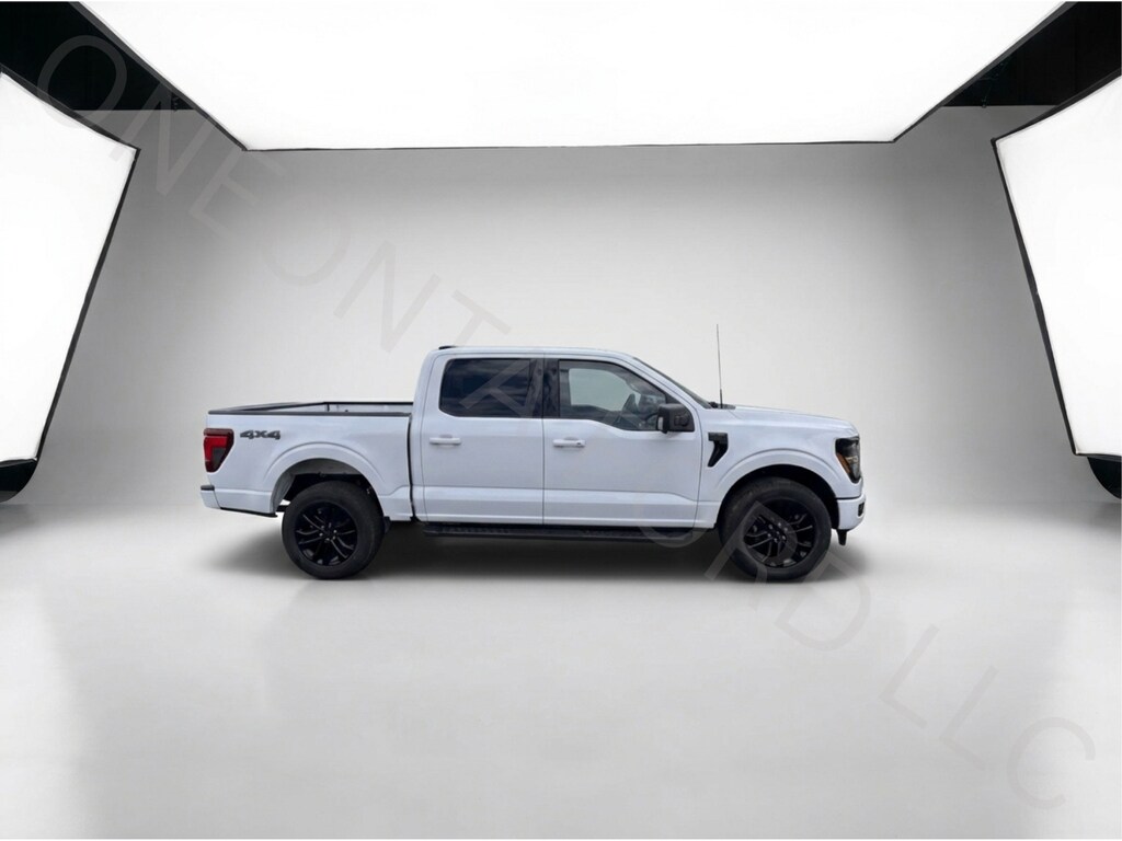 New 2026 Ford F-150 XLT TRUCK