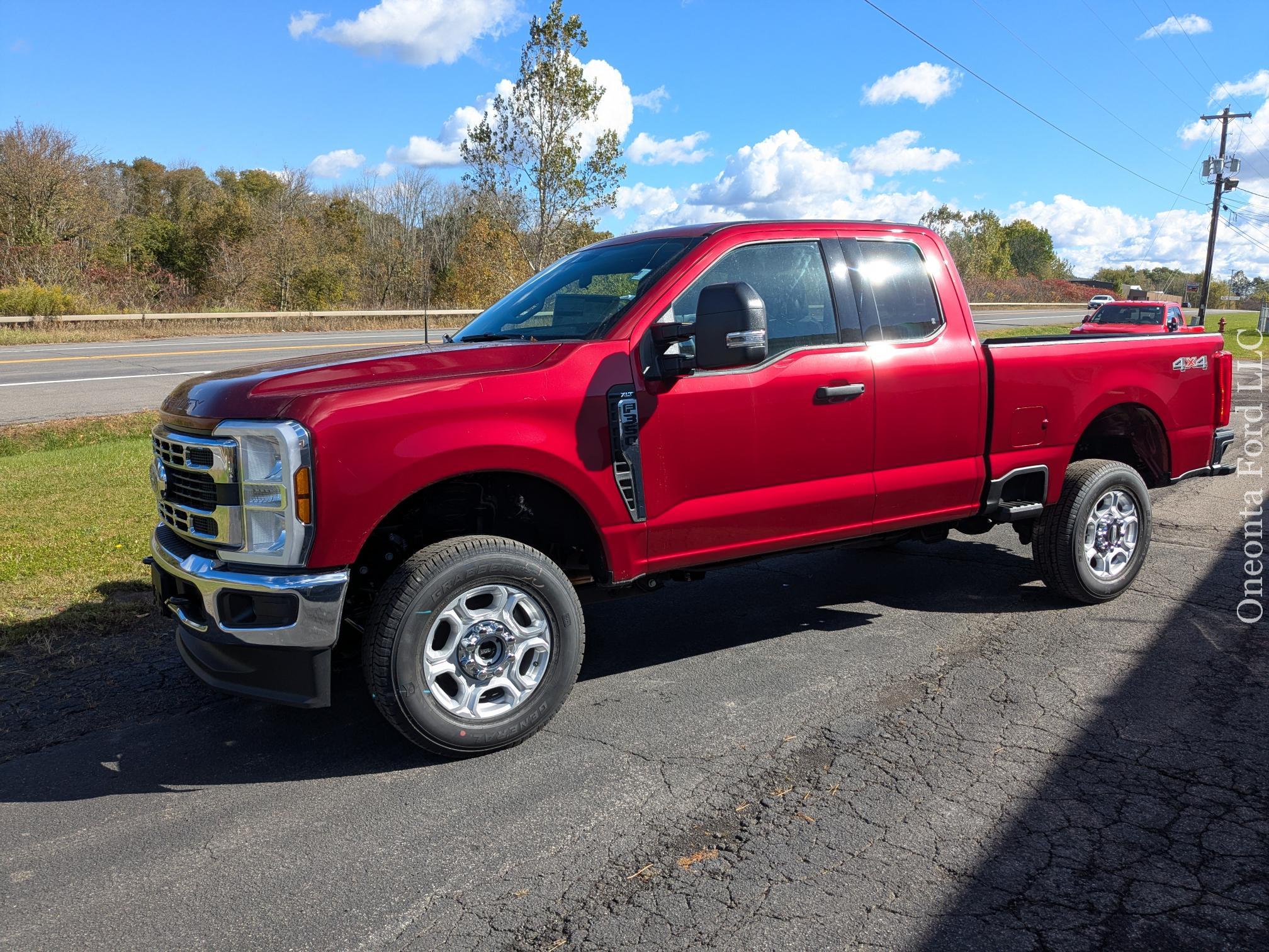 2026 Ford Super Duty F-350&reg; XLT TRUCK