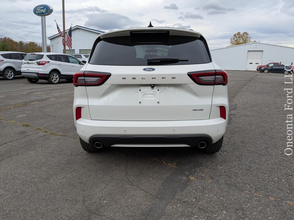 Used 2023 Ford Escape ST-Line All-Wheel Drive with Locking and Limited-Slip Diff