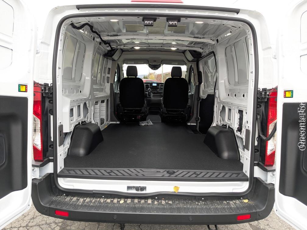 2025 Ford Transit Van Base - Photo 10