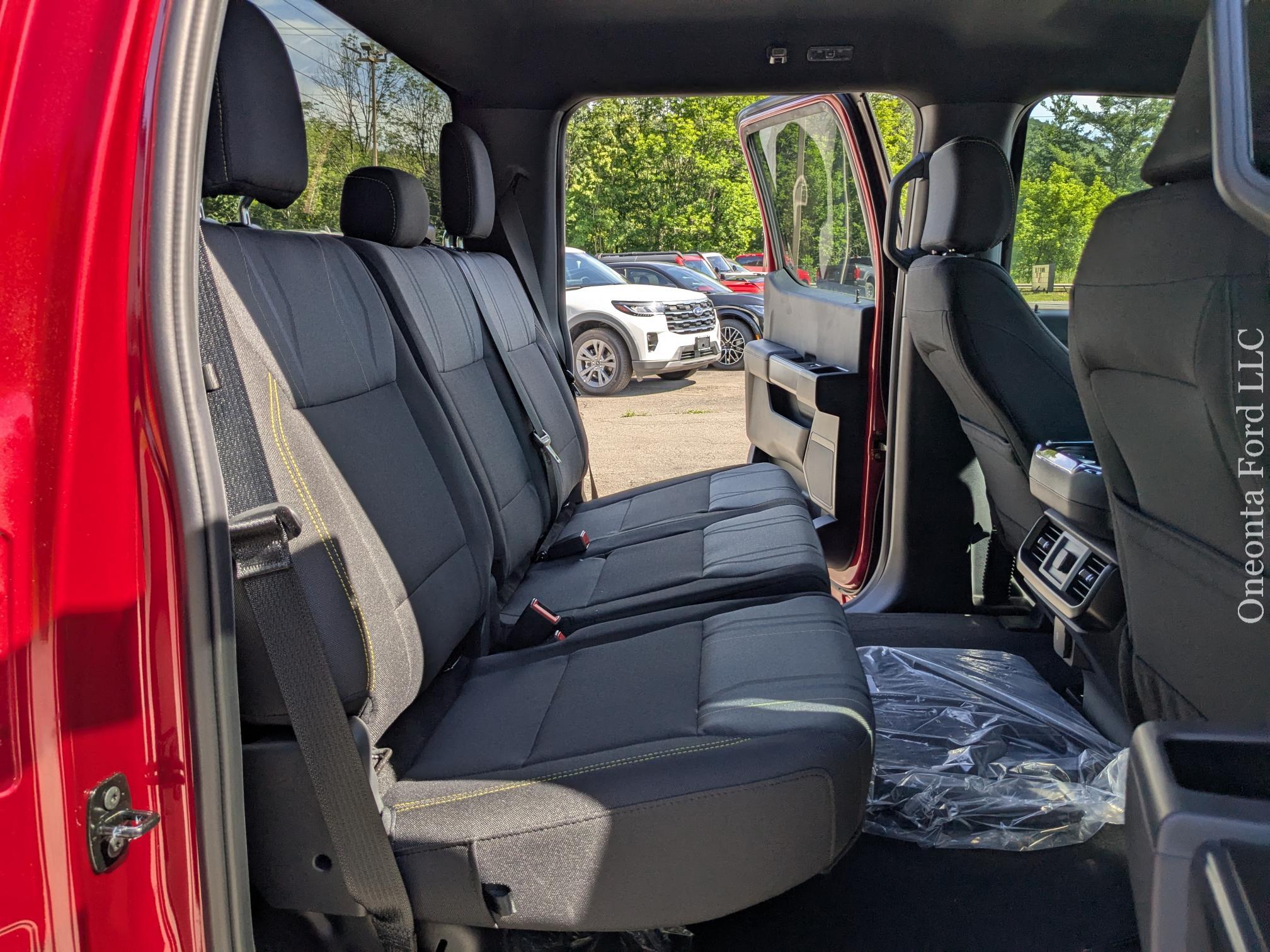 2025 Ford F-150 STX - Photo 13