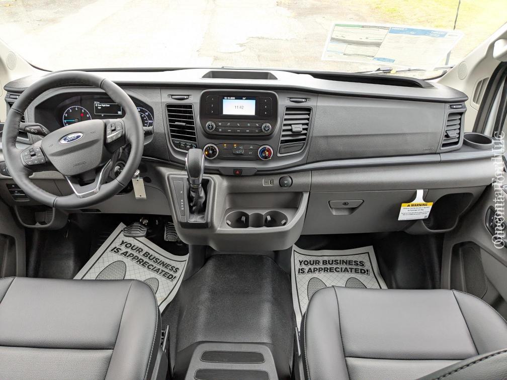 2025 Ford Transit Van Base - Photo 17