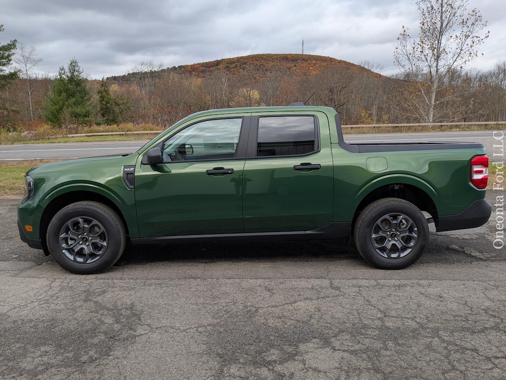 New 2025 Ford Maverick XLT TRUCK