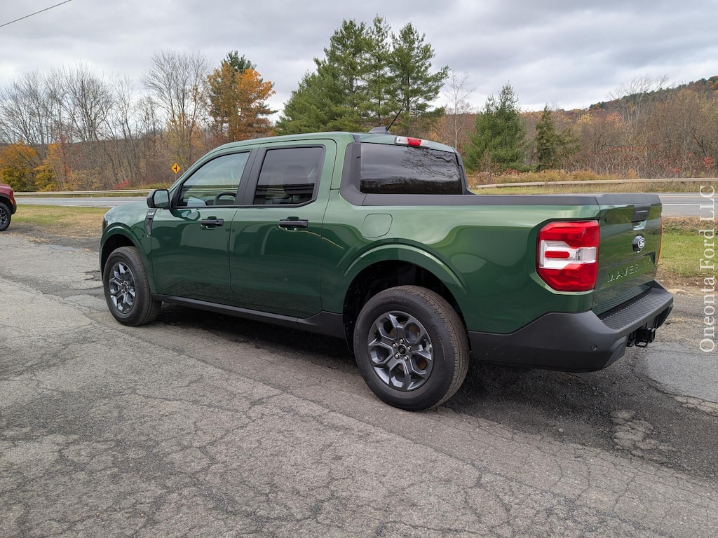New 2025 Ford Maverick XLT TRUCK