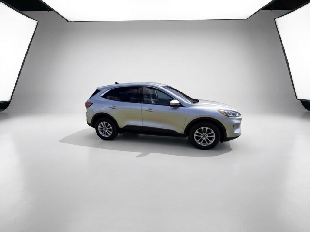 Used 2020 Ford Escape SE All-Wheel Drive with Locking and Limited-Slip Diff
