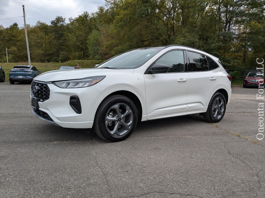 Used 2023 Ford Escape ST-Line All-Wheel Drive with Locking and Limited-Slip Diff