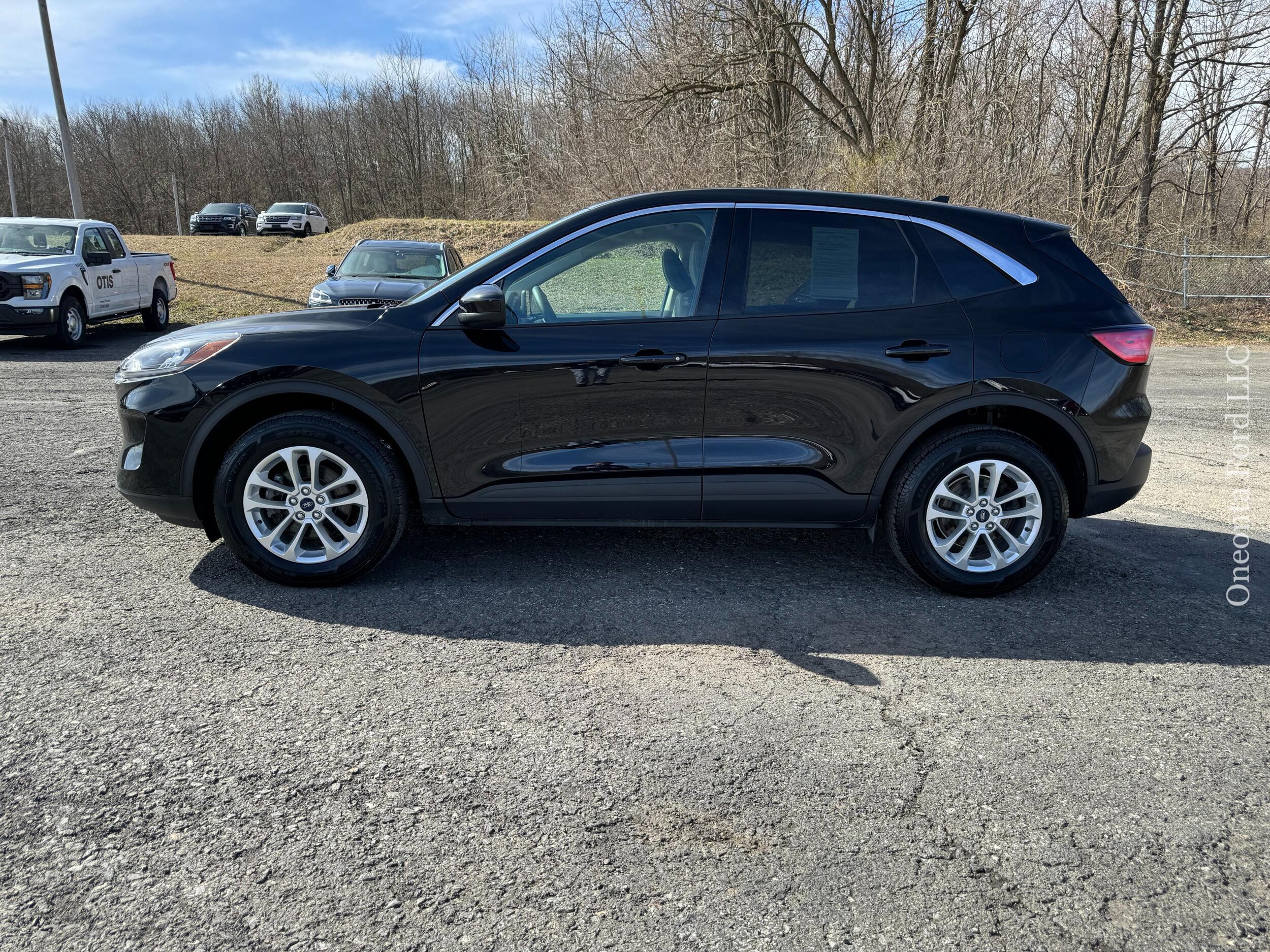 Used 2020 Ford Escape SE with VIN 1FMCU9G68LUC66746 for sale in Oneonta, NY