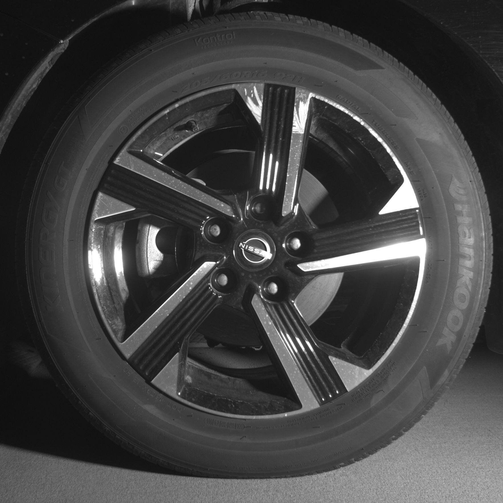 Thumbnail: 2025 Nissan Sentra - 9