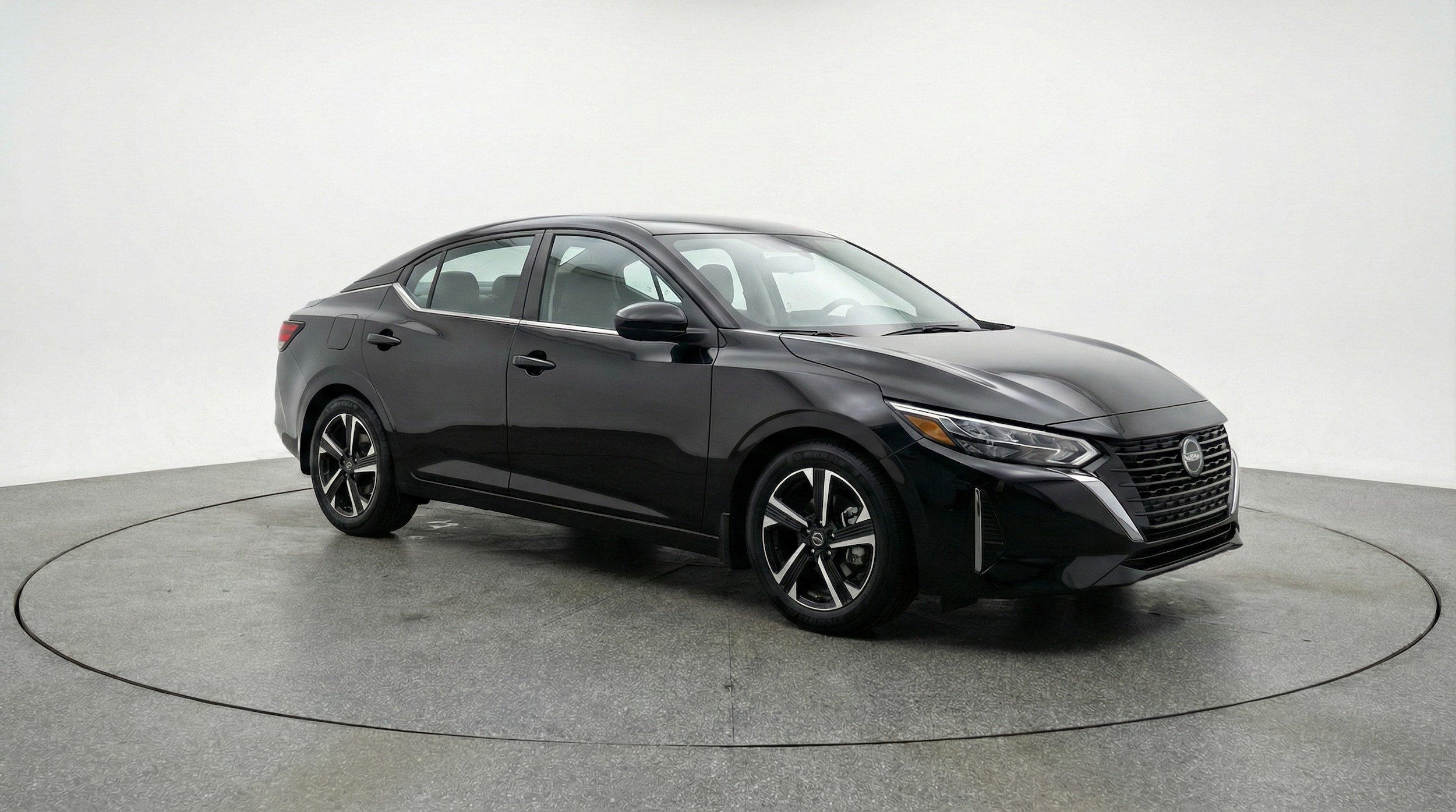 Thumbnail: 2025 Nissan Sentra - 1