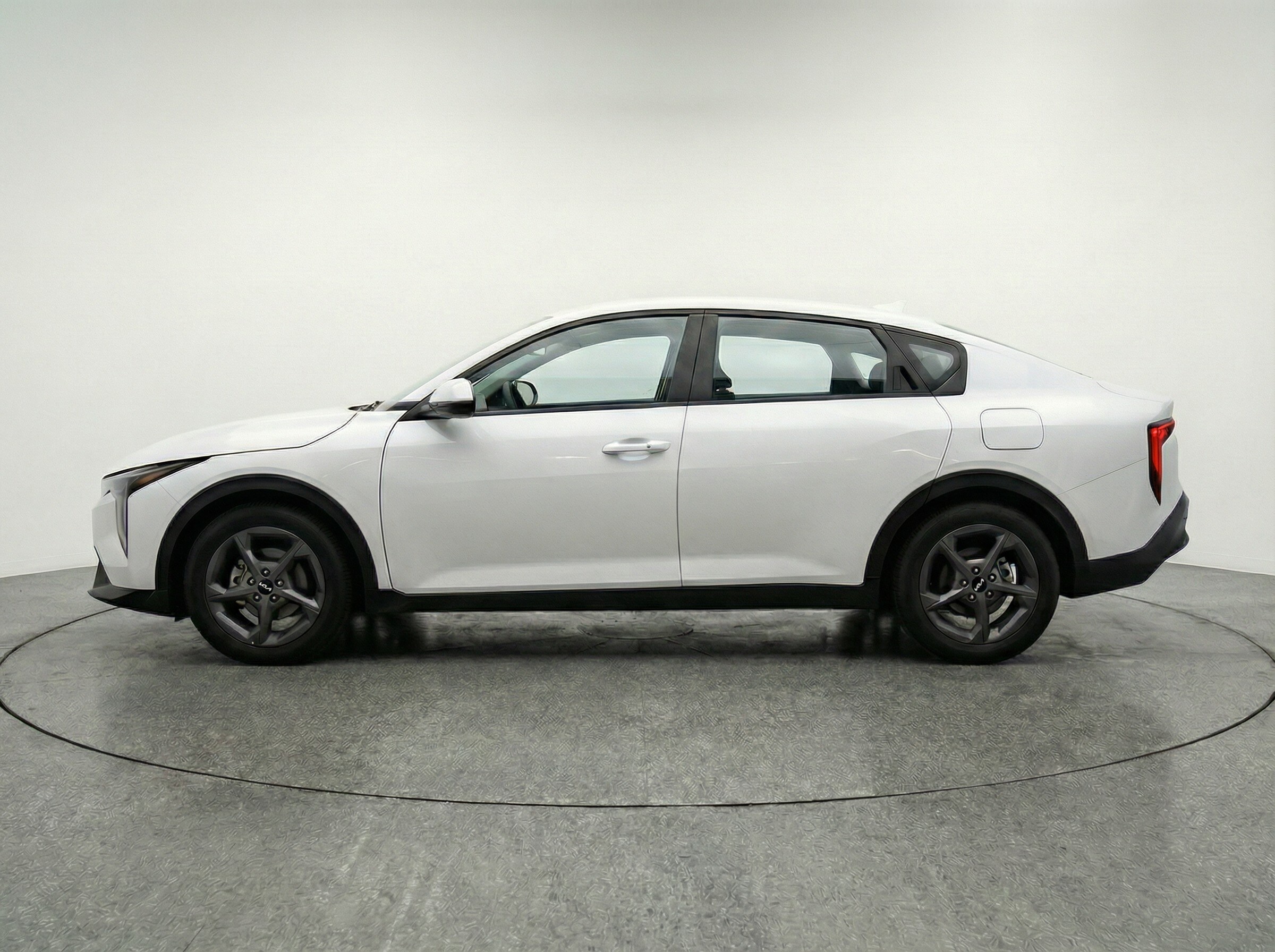 Thumbnail: 2025 Kia K4 - 4