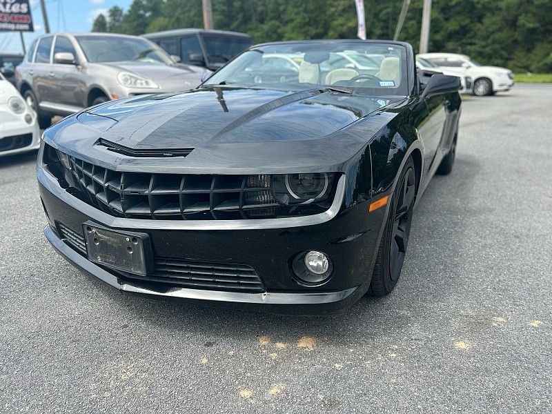 2011 Chevrolet Camaro SS photo 3