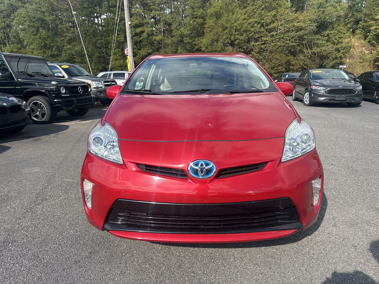 2014 Toyota Prius Four photo 2