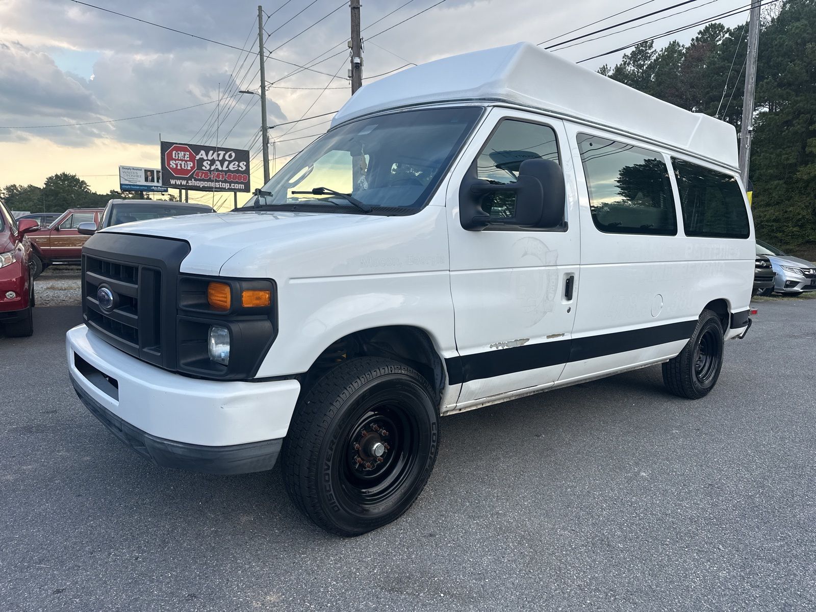 2008 Ford E-Series Econoline Van Commercial