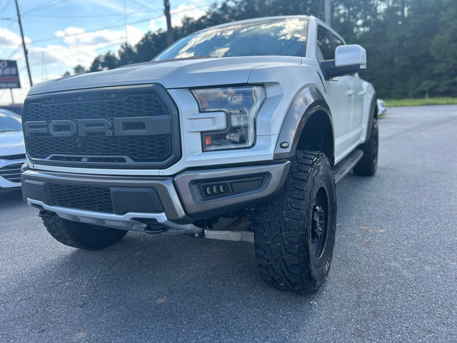 2018 Ford F-150 Raptor photo 3