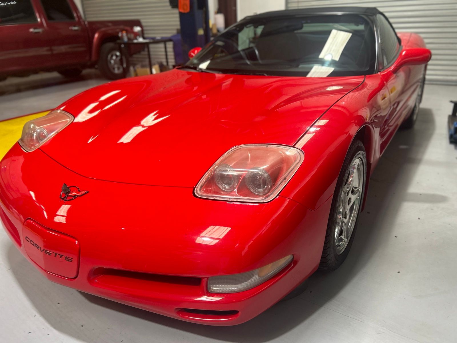 2001 Chevrolet Corvette Base Convertible photo 2