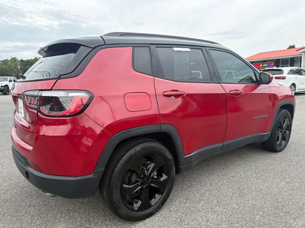 Used 2019 Jeep Compass Latitude SUV