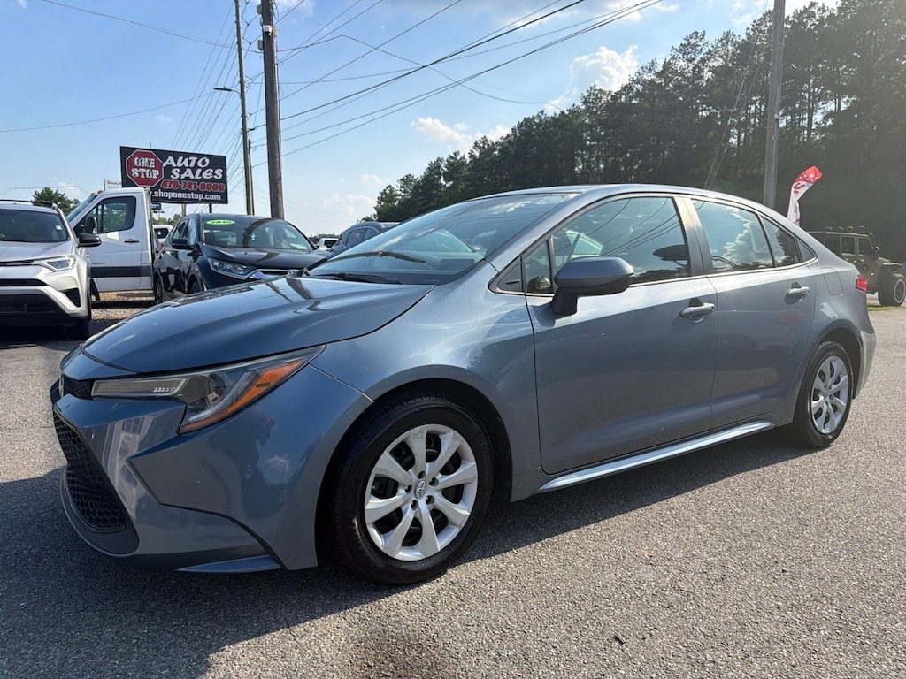 Used 2022 Toyota Corolla LE Sedan