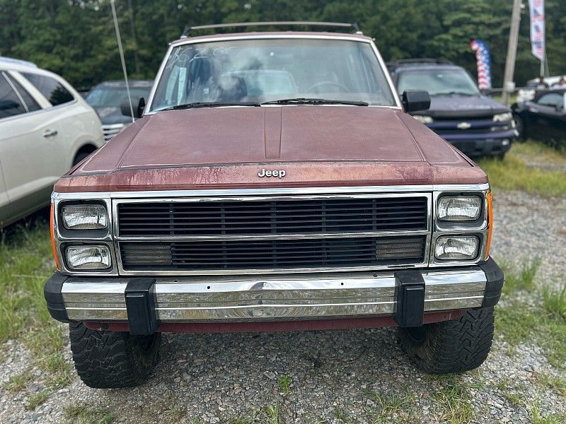 1986 Jeep Wagoneer Limited photo 3