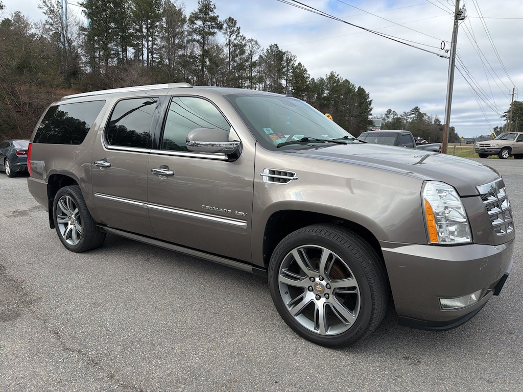 Used 2012 Cadillac Escalade ESV Luxury SUV