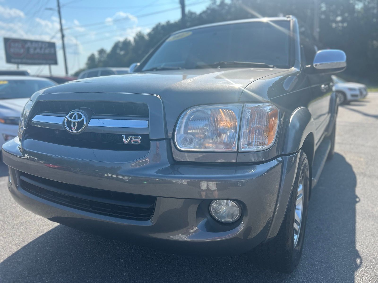 2007 Toyota Sequoia Limited photo 3