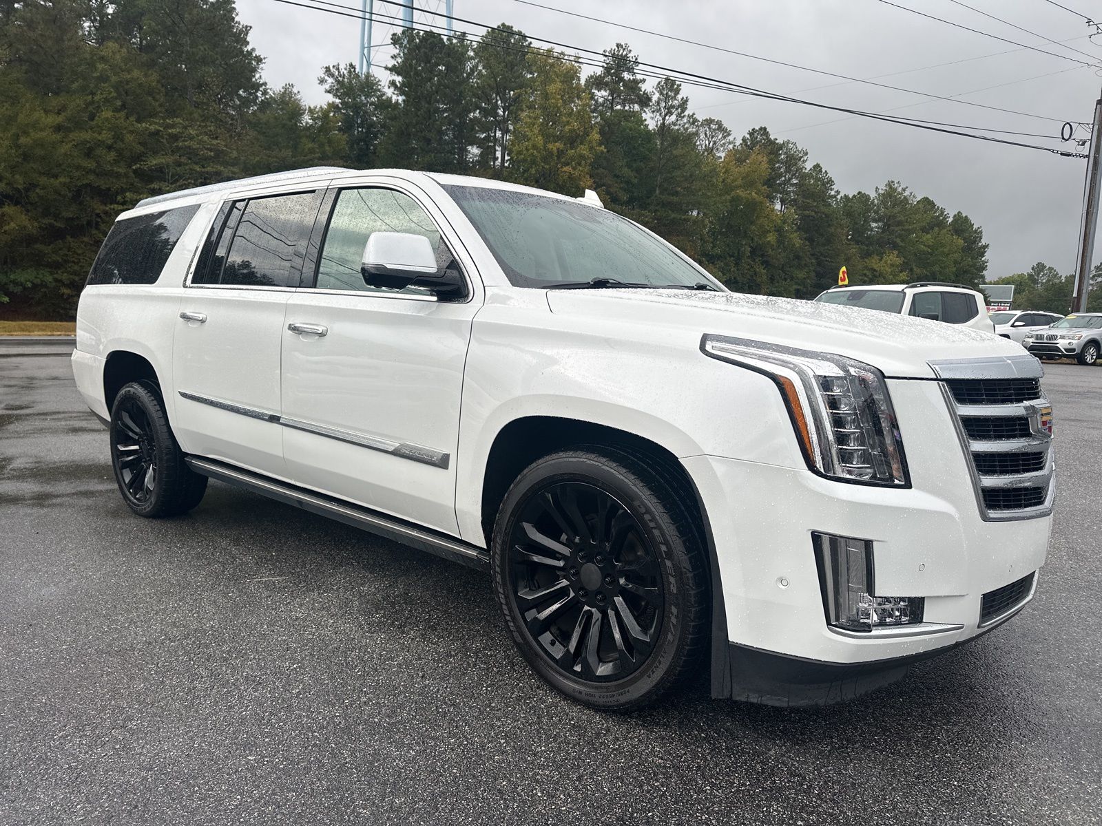 2017 Cadillac Escalade ESV Premium Luxury photo 3