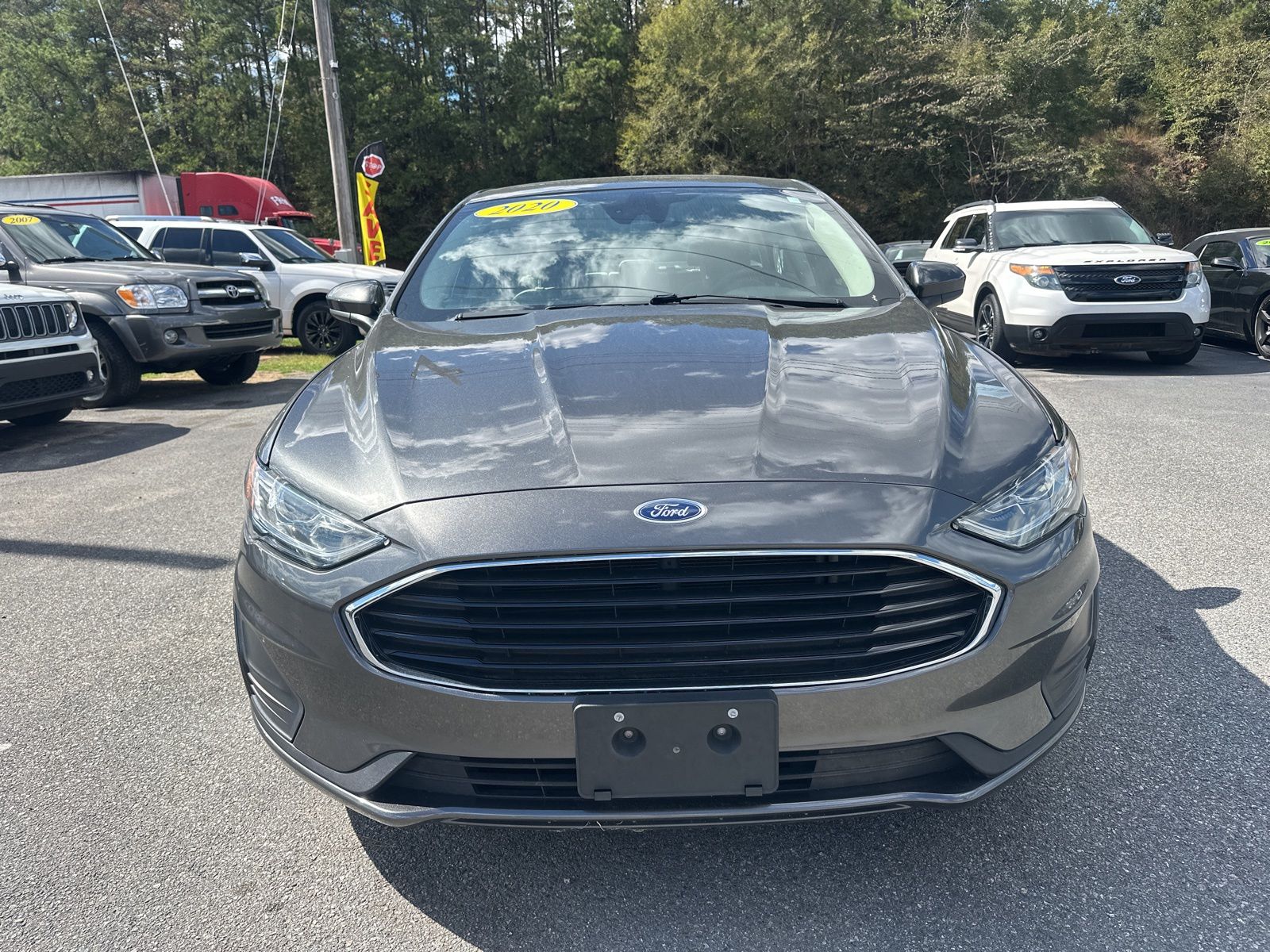 2020 Ford Fusion S photo 2