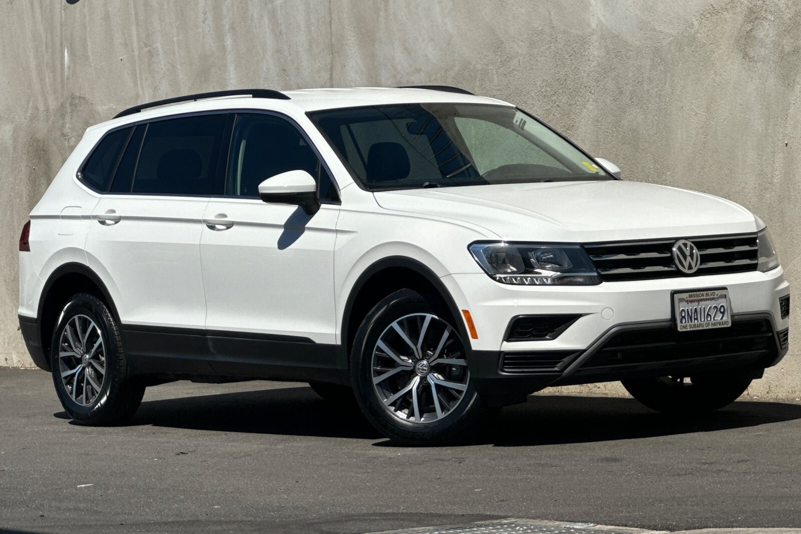 Used 2019 Volkswagen Tiguan SE with VIN 3VV2B7AX4KM086857 for sale in Hayward, CA