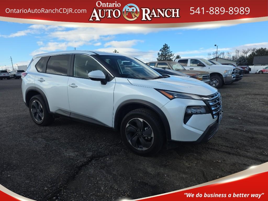 Used 2024 Nissan Rogue SV Sport Utility